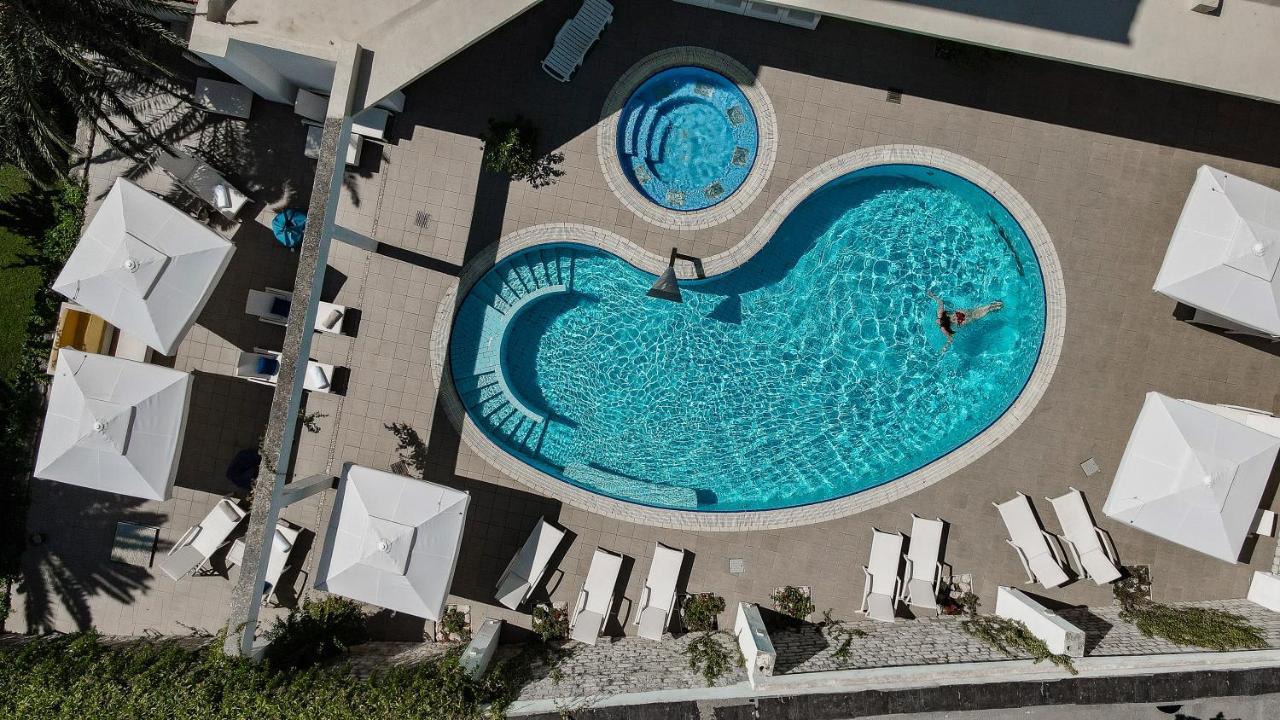 Hotel International Раб Екстер'єр фото