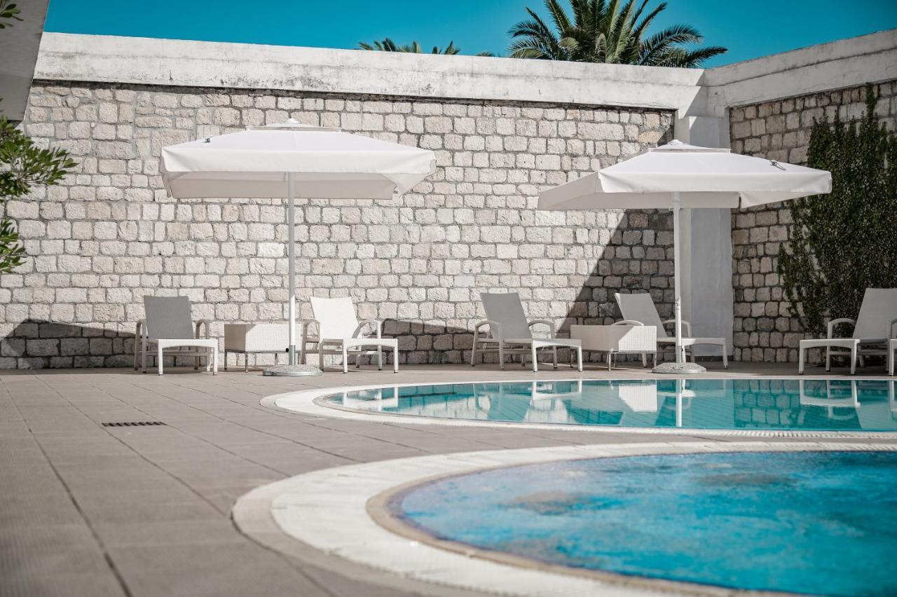 Hotel International Раб Екстер'єр фото