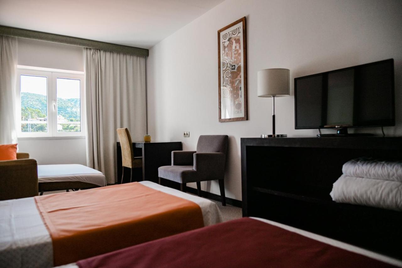 Hotel International Раб Екстер'єр фото